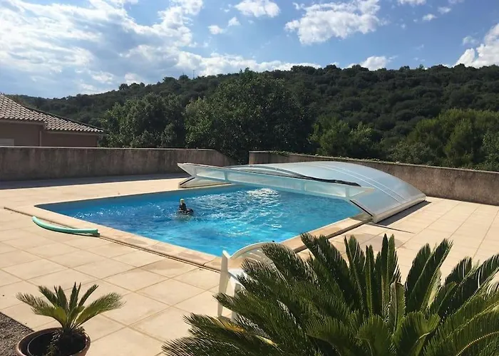 Au Murmure Des Cascades Villa *